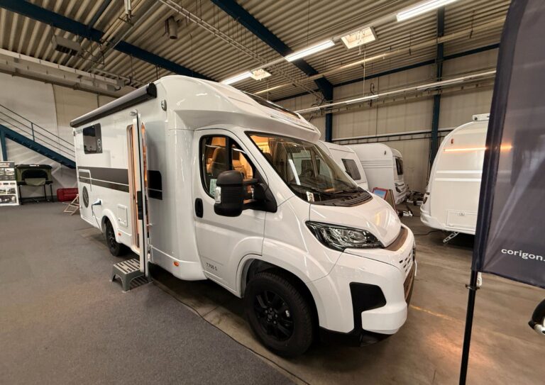 Advanced T 700 S mit E- Hubbett